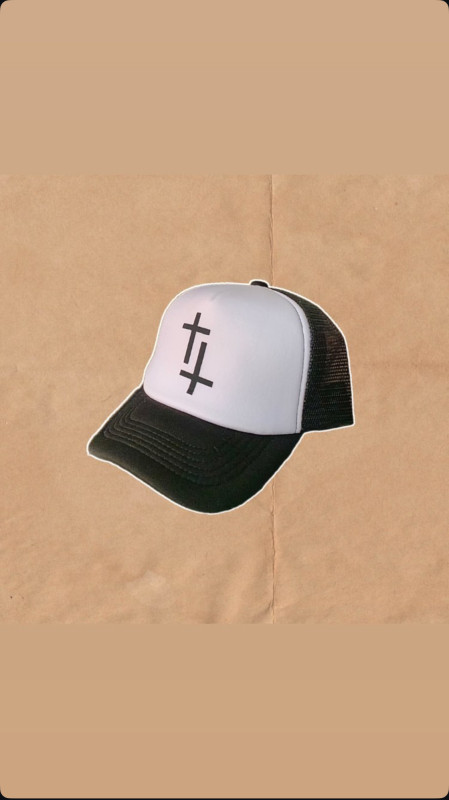 Petrine Cross Trucker hat